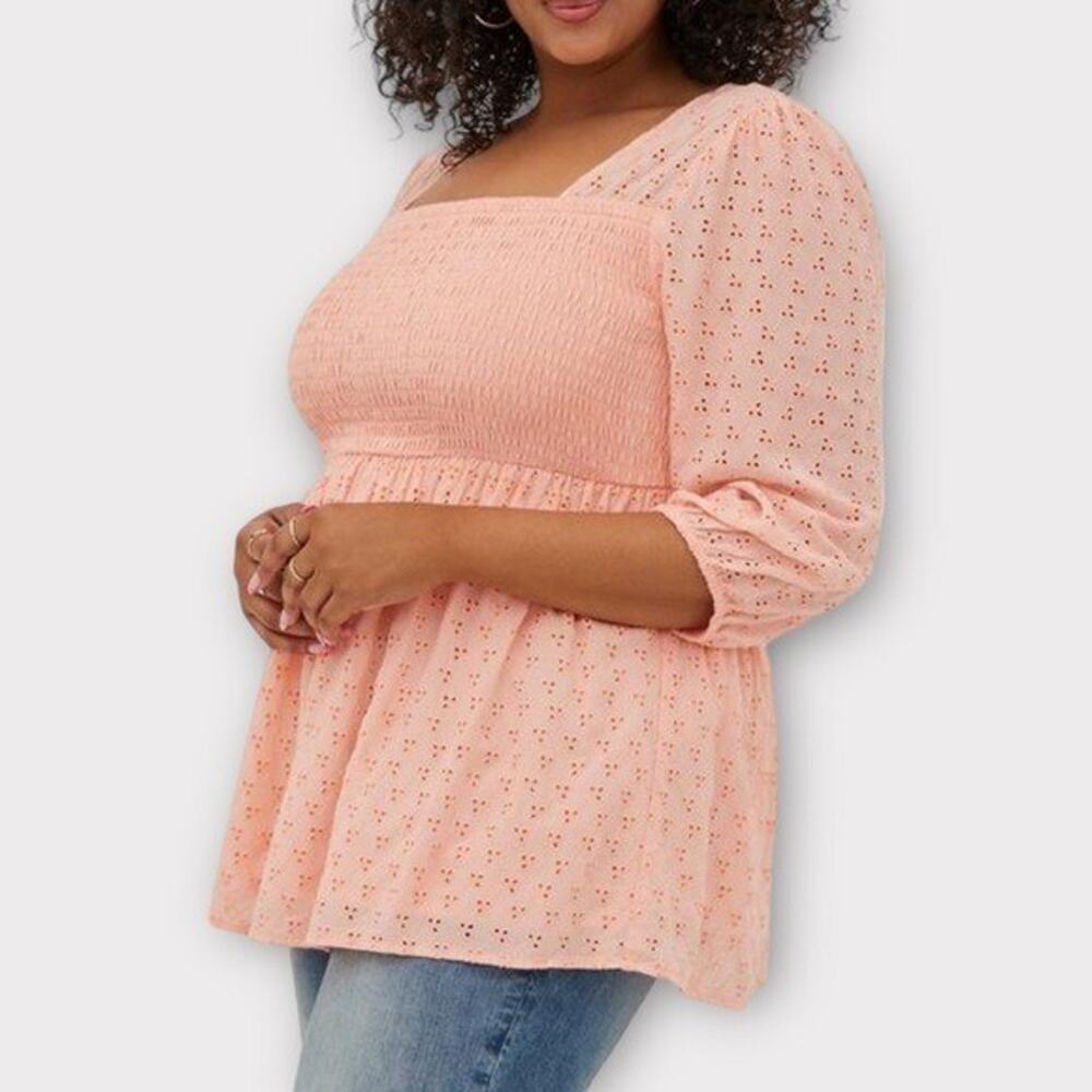 Torrid Voile Eyelet Smocked Babydoll 3/4 Sleeve Top Peach Women's Plus Size 3 3X - Picture 1 of 10